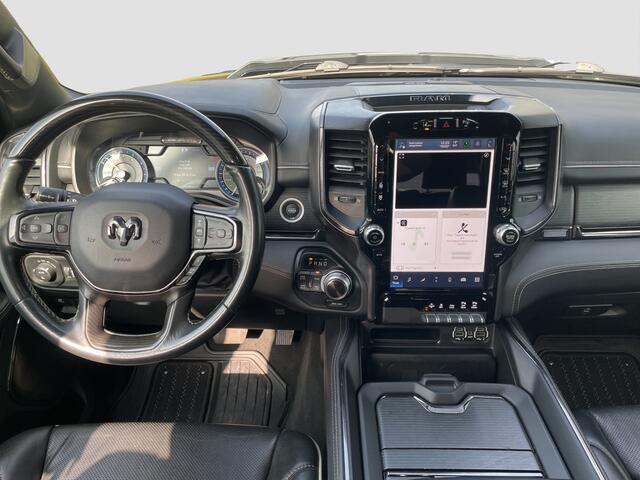 Dodge 1500 Ram 5.7 V8 4x4 Crew Cab Limited | Pano | H&K | HUD | Stoelvent