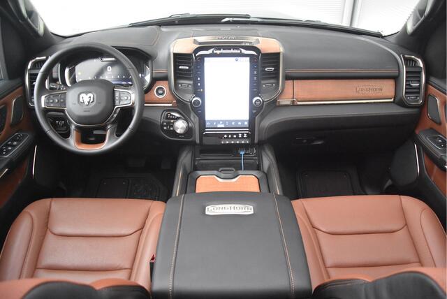 Dodge 1500 Ram 5.7 V8 4x4 Crew Cab Longhorn