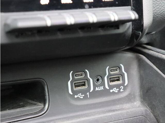 Dodge 1500 Ram 5.7 V8 4x4 Crew Cab Laramie | LPG | Pano-dak | Navi |