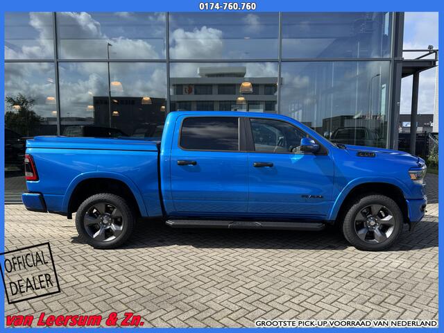 Dodge 1500 Ram V8 Built to Serve | Hydro Blue | Achteruitrijcamera