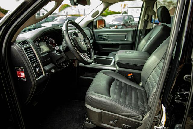 Dodge 1500 Ram 5.7 V8 4x4 Crew Cab 5'7 Orgineel Nederlands