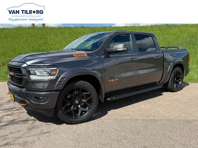 Dodge 1500 Ram 5.7 HEMI V8 4x4 Crew Cab Big Horn CUSTOM COPPER WIDEBODY | 4-PLAY WHEELS 22" | PANO | ALPINE | CUSTOM LEATHER