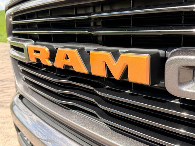 Dodge 1500 Ram 5.7 HEMI V8 4x4 Crew Cab Big Horn CUSTOM COPPER WIDEBODY | 4-PLAY WHEELS 22" | PANO | ALPINE | CUSTOM LEATHER