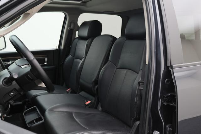 Dodge 1500 Ram 5.7 V8 4x4 Crew Cab 5'7 Laramie Schuif-/kanteldak, Leer, Stoelventilatie, Alpine Sound, Apple Carplay, Trekhaak, 20"