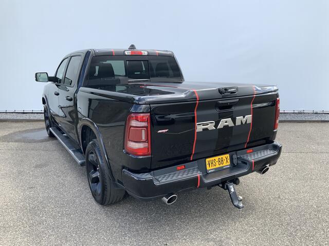Dodge 1500 RAM LARAMIE MARGE !! Automaat 4x4 DubCab 5 Pers Volle Auto Trekhaak 3500 kg Euro 6 Benzine/LPG