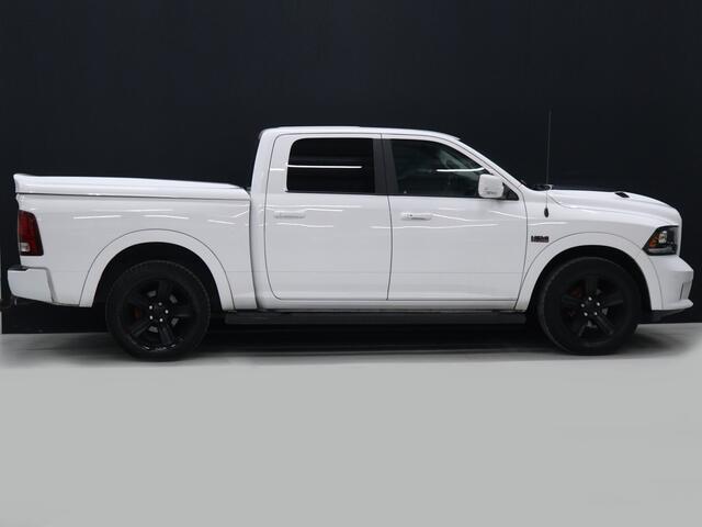 Dodge 1500 Ram 5.7 V8 4x4 Crew Cab Laramie [TREKHAAK, CAMERA, STOELVERWARMING/VENTILATIE, ELEKTRISCH VERSTELBARE STOELEN, BLUETOOTH, STUURVERWARMING, CRUISE, LPG, NIEUWSTAAT]