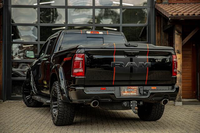 Dodge 1500 Ram 5.7 V8 4x4 Crew Cab Laramie sport | Pano | Stoelverwarming | XD velgen |