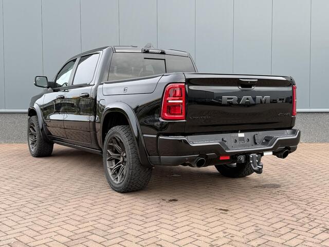 Dodge 1500 Ram 3.0L SST H.O. 540PK Limited Night CrewCab 4x4
