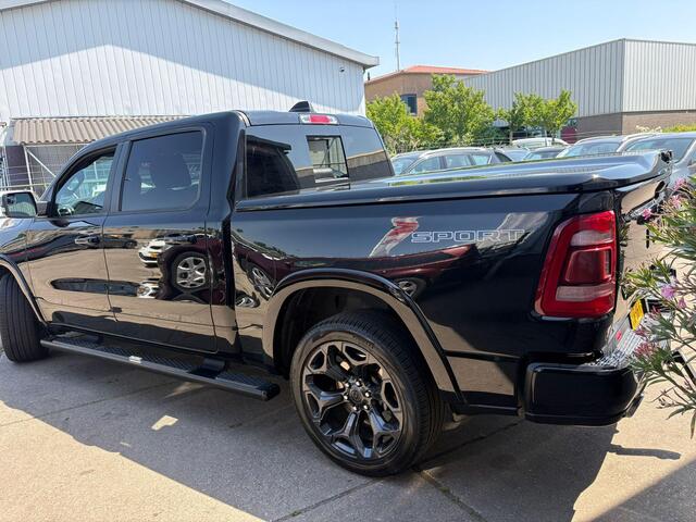 Dodge 1500 Ram 5.7 V8 4x4 Crew Cab Laramie Clima, cruise, trekhaak, treeplanken