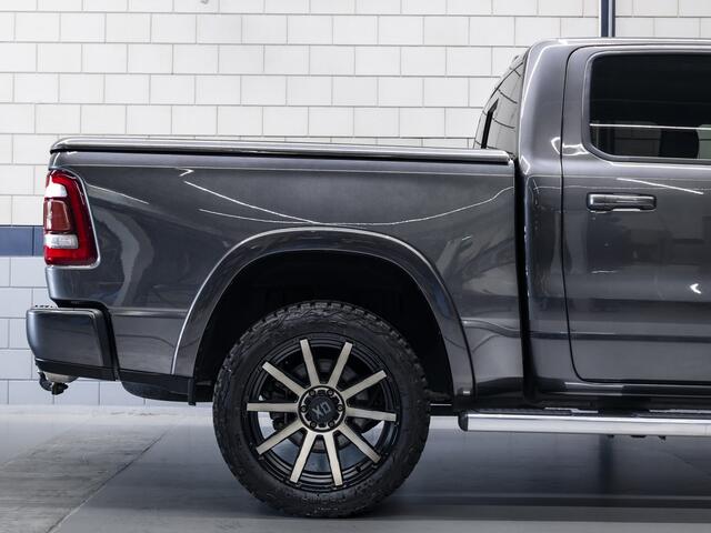 Dodge 1500 Ram 5.7 V8 4x4 Crew Cab Laramie | Custom wielenset | Luchtvering