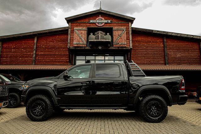 Dodge 1500 Ram V8 TRX 712PK!!