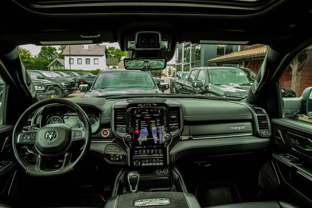 Dodge 1500 Ram V8 TRX 712PK!!