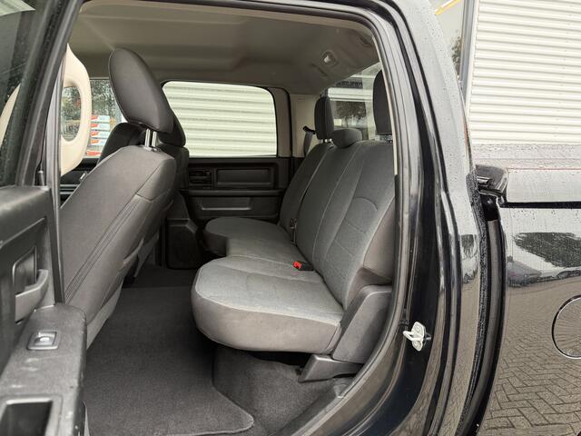 Dodge 1500 RAM CLASSIC 4x4 / Prins LPG / luchtvering achter / trekhaak 3500 kg / 5 persoons / lease vanaf € 619 / cruise en climate control / navigatie / vaste prijs rijklaar € 37.750 ex btw