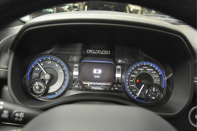 Dodge 1500 Ram 5.7 V8 4x4 Crew Cab Limited | Night pack |