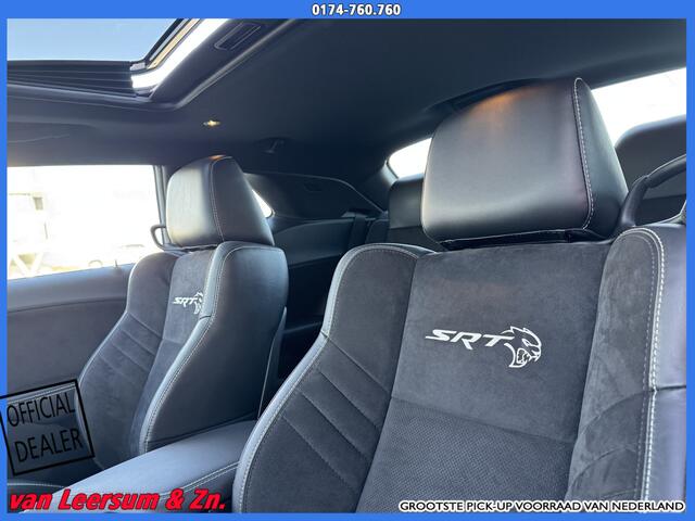 Dodge CHALLENGER 6.2L SRT HELLCAT | Schuifkanteldak | Eerste eigenaar |