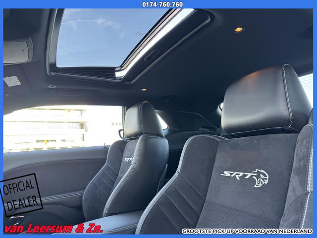 Dodge CHALLENGER 6.2L SRT HELLCAT | Schuifkanteldak | Eerste eigenaar |