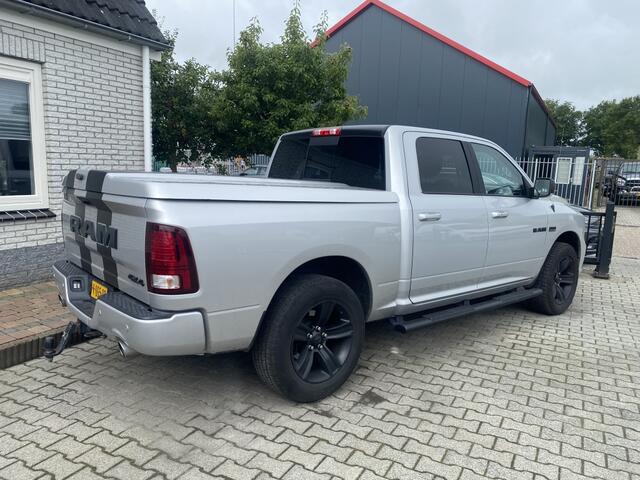 Dodge RAM PICKUP 5.7 V8 4x4 SPORT Inruil mogelijk.