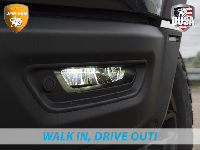 Dodge RAM PICKUP | RHO | 3.0L Twin-Turbo I6 | 4x4 | Crew Cab TWIN-TURBO HIGH OUTPUT | Panoramadak | 14,4-inch Touchscreen | Passenger Display | Getoonde accessoires zijn verkrijgbaar tegen meerprijs