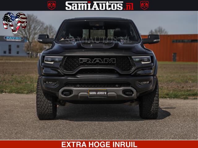 Dodge RAM PICKUP TRX HELLCAT | 6.2 V8 712PK SUPERCHARGER | FULLY LOADED | CARBON | BLACK ON BLACK | CREW CAB | DUBBELE CABINE | 5 PERSOONS |