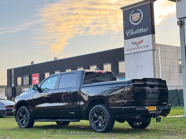 Dodge RAM PICKUP BJ2024 5.7 V8 4x4 Laramie Night Limited Pack 22inch / PANO / LPG / NL-AUTO
