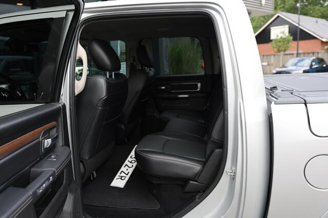 Dodge RAM PICKUP 5.7 V8 4X4 CREW CAB LARAMIE A/T VAN