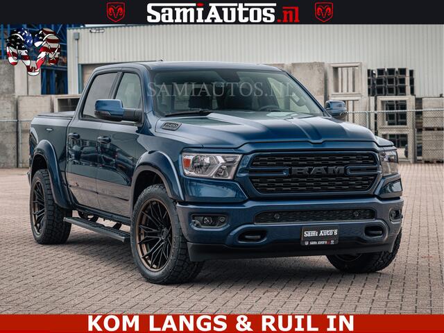 Dodge RAM PICKUP SPORT | 5.7 V8 4x4 HEMI | PANORAMA DAK | GROOTSCHERM 12 INCH | LPG | Patriot Blue CREW CAB | DUBBELE CABINE | 5 PERSOONS | DC | VOORRAAD NR 2555 - 3325 | De specialist in Amerikaanse pick-ups in Nederland en Europa.