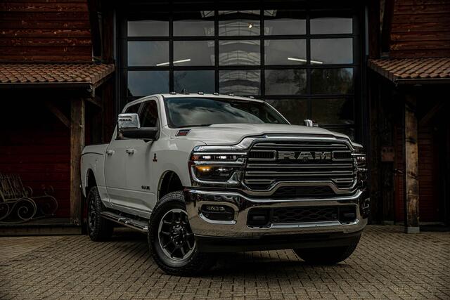 Dodge RAM PICKUP laramie 6.7L Cummins black edition Dodge RAM 2500 laramie 6.7L Cummins Garantie 4 jaar tot 200.000 km .