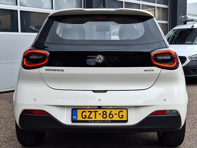 Dongfeng Box Launch Edition | 360° Camera | Adaptieve Cruise Control | Elektrisch Verstelbare Bestuurdersstoel + Geheugen | Stoelverwarming Bestuurder | Stoelventilatie Bestuurder | Apple Carplay | Android Auto | Sfeerverlichting | Elektrisch Inklapbare Buitenspiegels