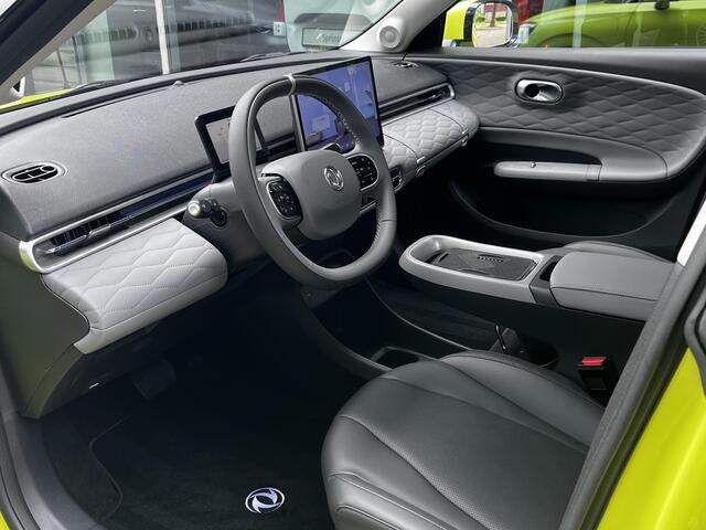 Dongfeng Box Launch Edition | 360° Camera | Adaptieve Cruise Control | Elektrisch Verstelbare Bestuurdersstoel + Geheugen | Stoelverwarming Bestuurder | Stoelventilatie Bestuurder | Apple Carplay | Android Auto | Sfeerverlichting | Elektrisch Inklapbare Buitenspiegels