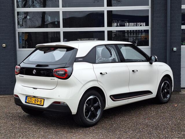 Dongfeng Box Launch Edition 42 kWh | 360° Camera | Adaptieve Cruise Control | Elektrisch Verstelbare Bestuurdersstoel + Geheugen | Stoelverwarming Bestuurder | Stoelventilatie Bestuurder | Apple Carplay | Android Auto | Sfeerverlichting | Elektrisch Inklapbare Buitens