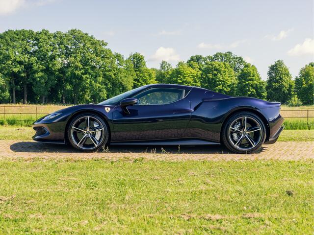 Ferrari 296 GTB 3.0 V6, Blu America, Full Carbon, Cuoio Daytona