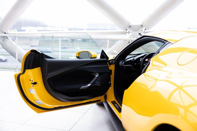 Ferrari 296 GTB 3.0 V6 | Lift | Carbon | Nero |