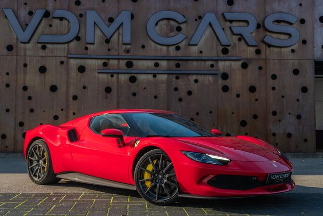 Ferrari 296 GTB 3.0 V6 | 1e Eigenaar | Carbon | Carbon Velgen | Lift |