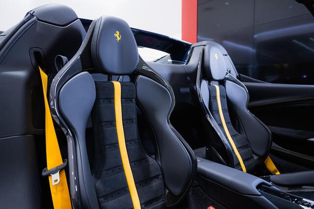 Ferrari 296 GTS - Kroymans Ferrari*