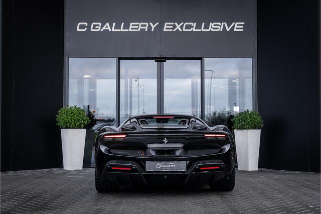 Ferrari 296 GTS 3.0 V6 - Daytona Racing Seats | Lift | Passenger Display | Carbon | JBL