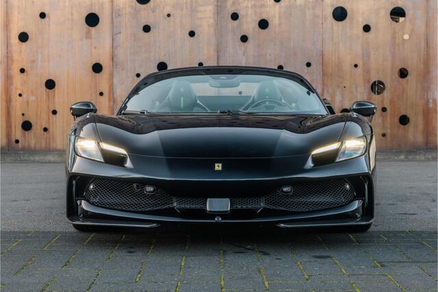Ferrari 296 GTS 3.0 V6 N-LARGO | 1 OF 15 | Full Carbon | Novitec Widebody | ADAS | Lift | CarPlay |