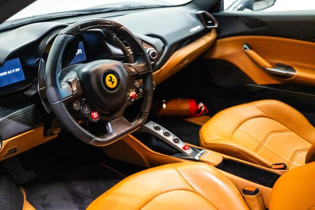 Ferrari 488 3.9 GTB HELE