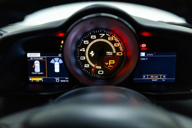 Ferrari 488 3.9 GTB HELE