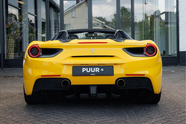 Ferrari 488 Spider 3.9 V8 Giallo Modena Goldrake Racing Seats - Carbon - Ferrari Service History