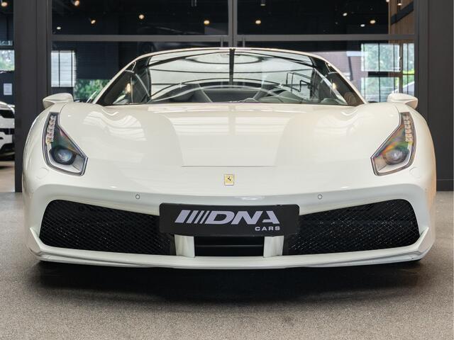 Ferrari 488 Spider HELE Carbon Sport Stoelen 3.9 V8 488 Spider JBL Passenger Display