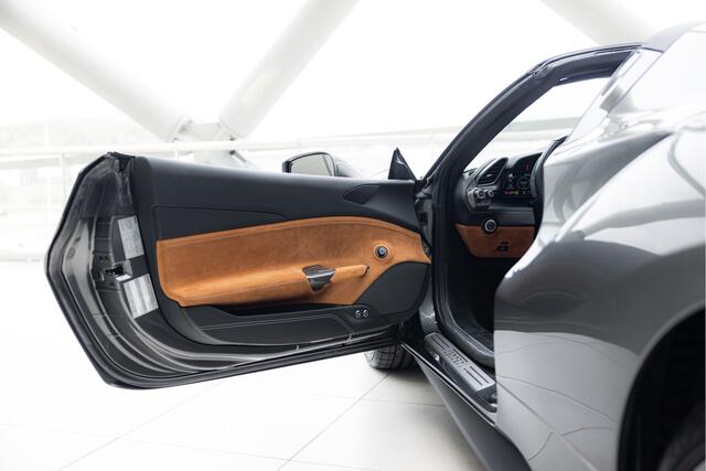 Ferrari 488 3.9 Spider HELE | Cuoio | Goldrake | Carbon Int. | LED Steering | Pass Display |