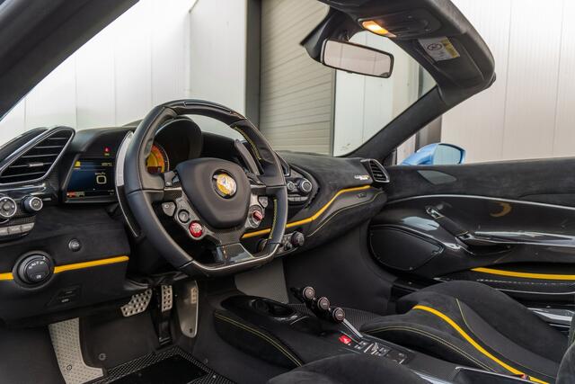 Ferrari 488 Pista Spider - Azzurro California - Carbon - Lift