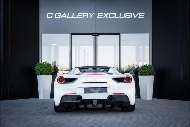 Ferrari 488 3.9 Spider HELE - Passenger Display | Lift | Camera | Carplay