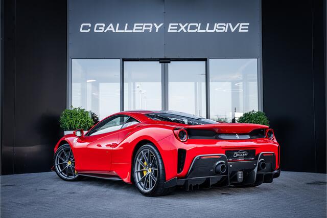Ferrari 488 3.9 Pista - Lift | Full Carbon Pack | Camera | Dealer O.H.