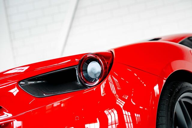 Ferrari 488 3.9 GTB HELE l Novitec l Carbon