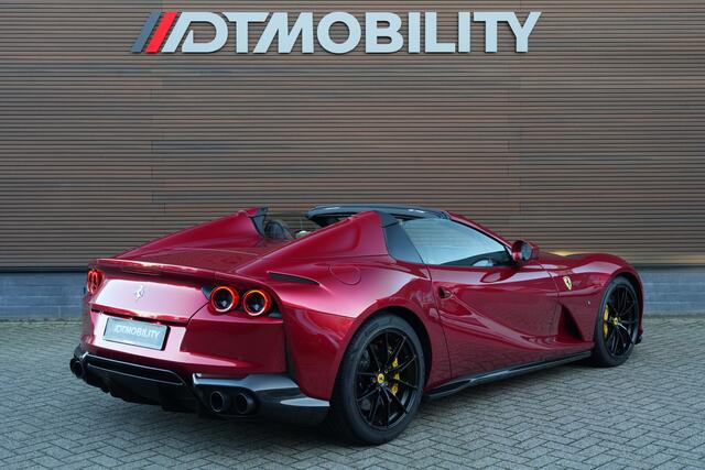 Ferrari 812 GTS 6.5 V12 HELE | Rosso Magma | Carbon | Lift | Passenger Display |