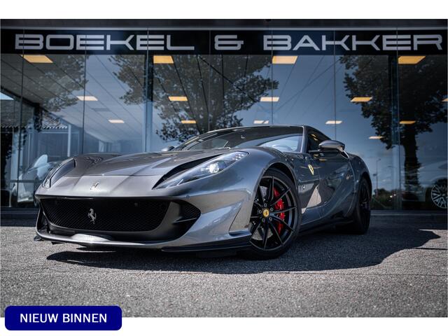 Ferrari 812 6.5 V12 Superfast HELE - Daytona Seats - Carbon - Lift - Pass. Display