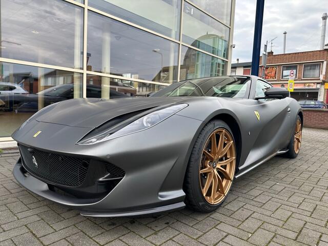 Ferrari 812 6.5 V12 HELE