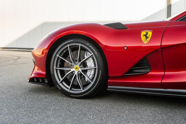 Ferrari 812 Competizione - Rosso Magma - Atelier - 1 of 999