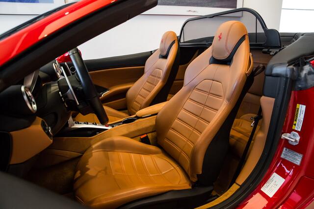 Ferrari CALIFORNIA T ~Ferrari Munsterhuis